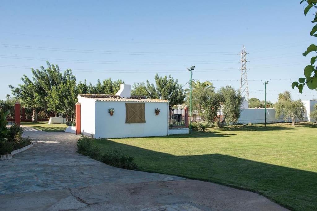 Finca Campo Alegre Villa Utrera Exterior photo